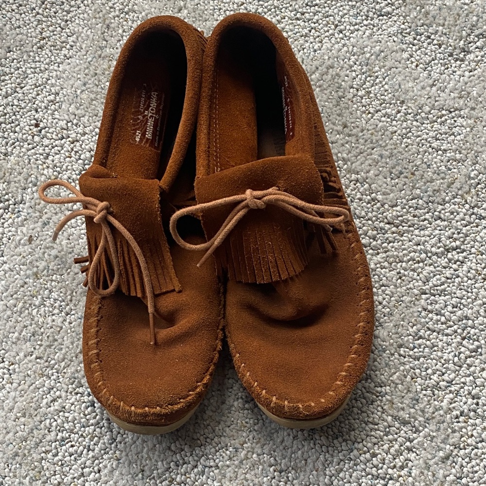 Minnetonka Tan Suede Moccasins with Fringe